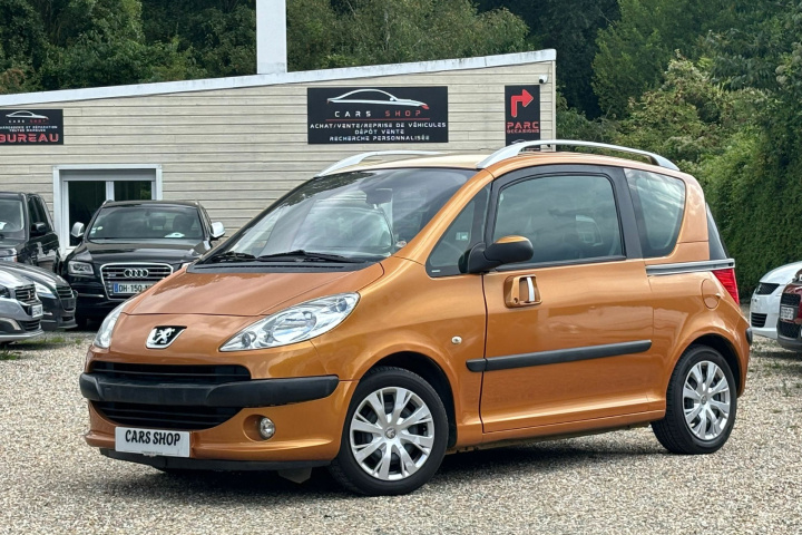 PEUGEOT 1007