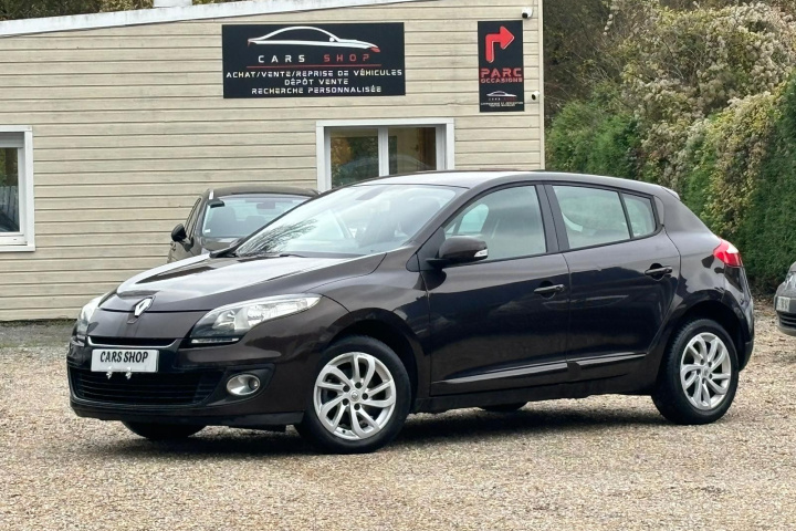 RENAULT MEGANE III BERLINE